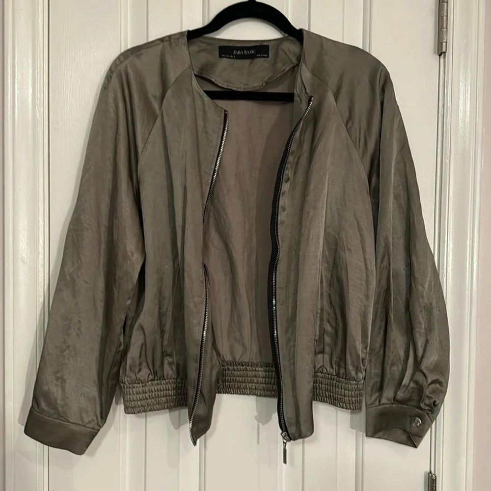 Zara Lightweight Satin Olive Green Bomber Jacket Sz Small - Picture 6 of 15